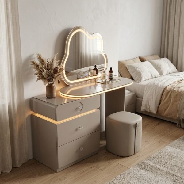tab 1 Aurora Luxe LED Vanity Set