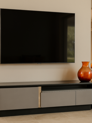 Kingston 190cm TV Stand